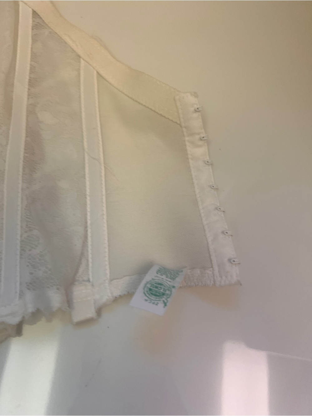 White Lace Bustier Bandeau with Floral Boning - Picture 5 of 6